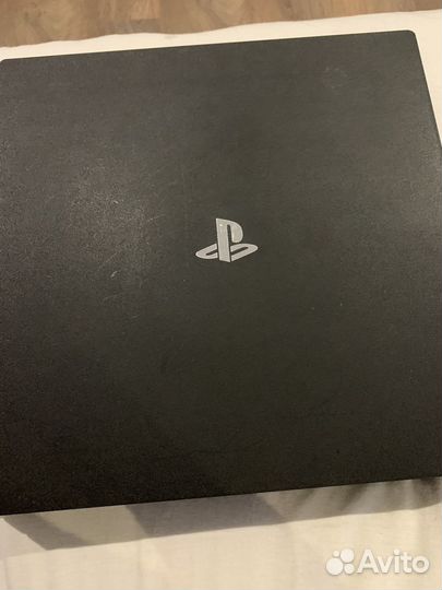 Sony PS4 pro 1tb