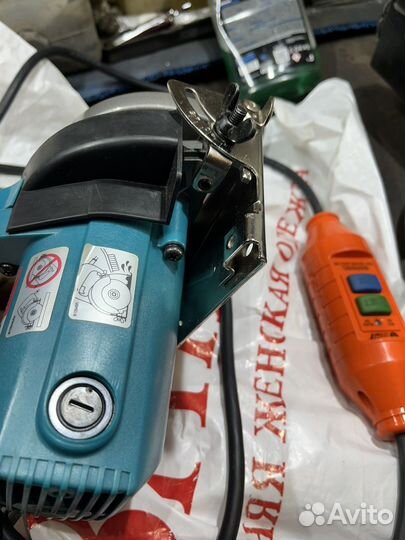 Плиткорез электрический водяной