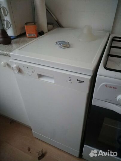 Посудомоечная машина Beko DFS 05012