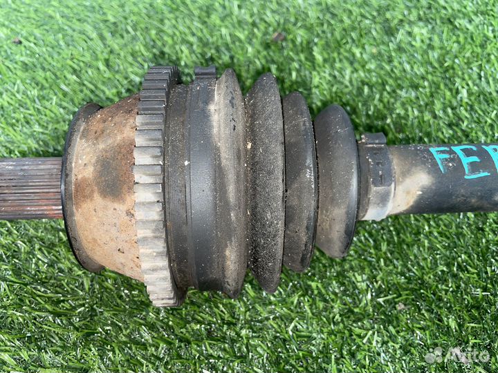 Привод задний левый Ford Explorer 4 U251 2010г