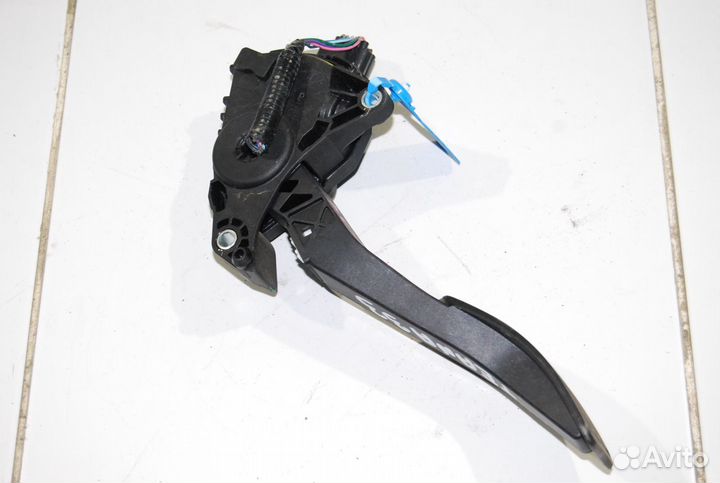 Педаль акселератора Nissan Teana L33