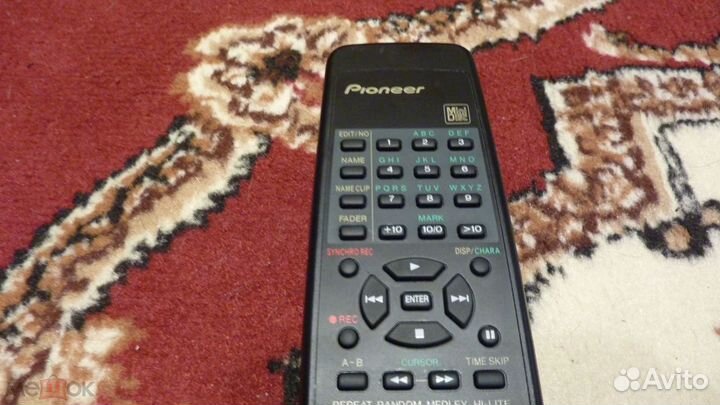 Оригинальный пульт для минидисковой деки Pioneer