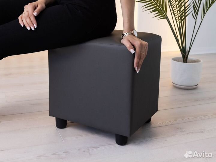 Пуфик для туалетного столика, пуф квадратный