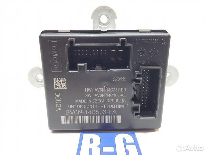 Блок комфорта передний левый Ford Focus 3 1.5 M8DB