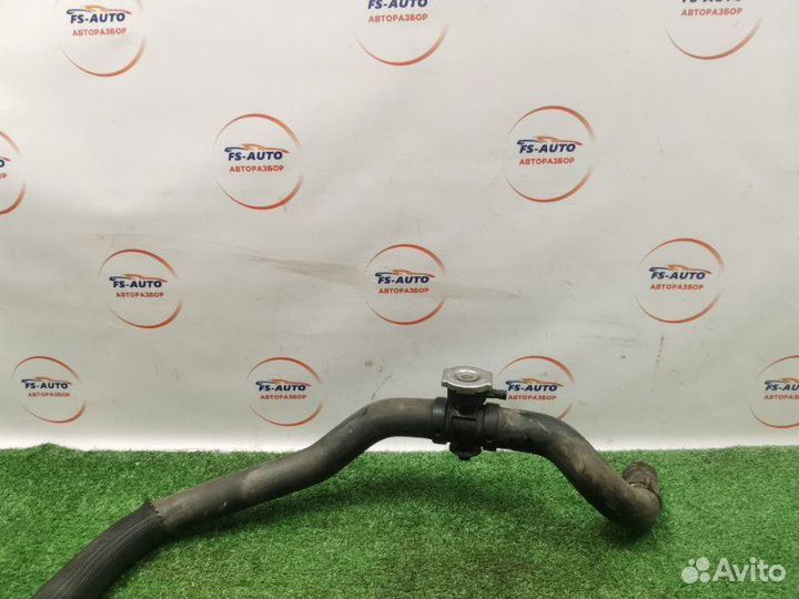 Патрубок системы охлаждения Dodge Journey 2.4 ED3