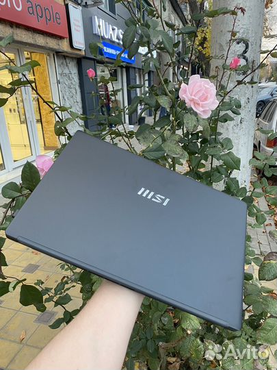 Ноутбук msi