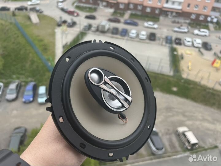 Динамики JBL 16 см 650W