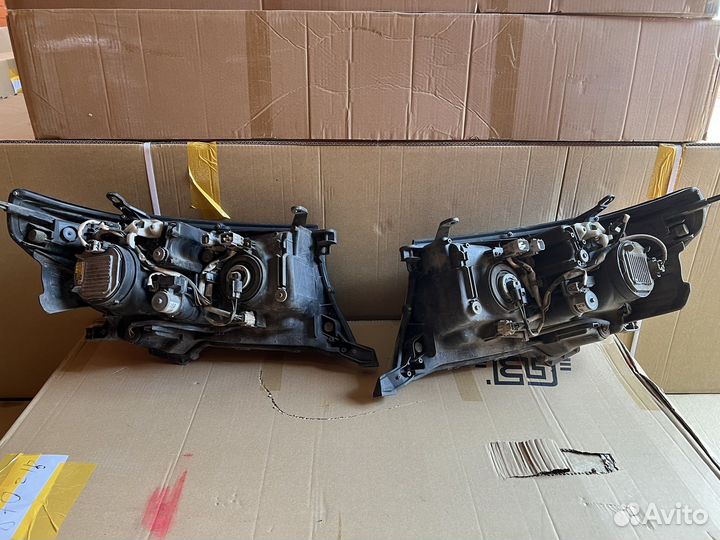 Фары Toyota land cruiser 200