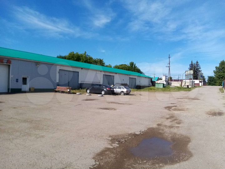 Здание, 800 м²