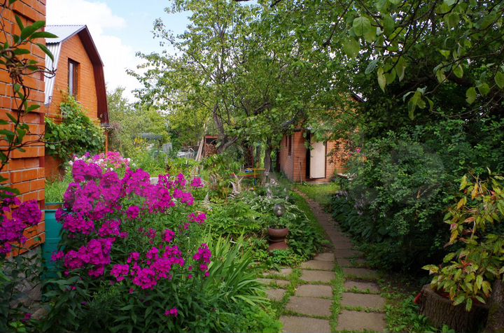 Дом 203,5 м² на участке 18,6 сот.