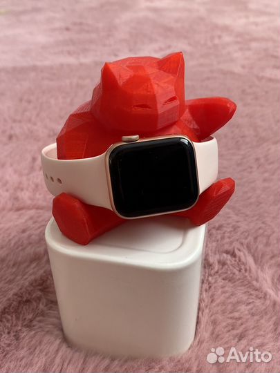 Подставка для зарядки apple watch