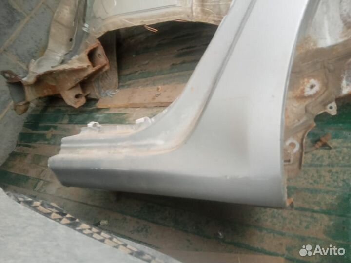 Крыло заднее левое Тойота Королла Е150