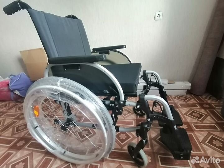 Коляска для инвалидов