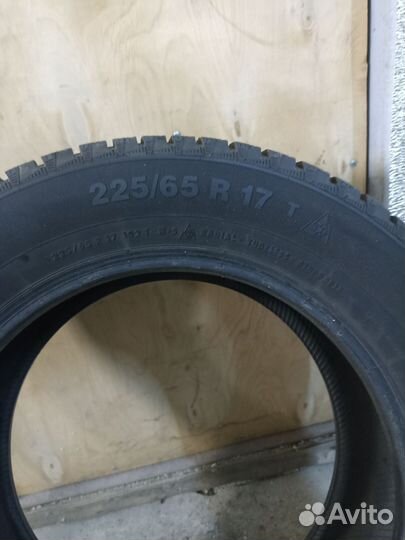 Continental ContiIceContact 4x4 225/65 R17 102T