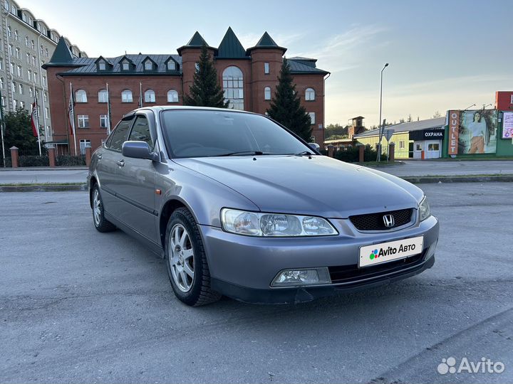 Honda Accord 1.9 AT, 2001, 140 000 км