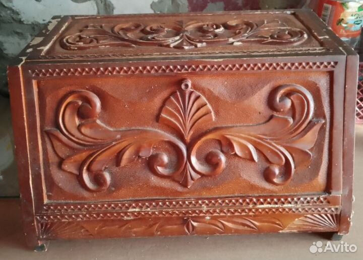 Хлебница деревянная