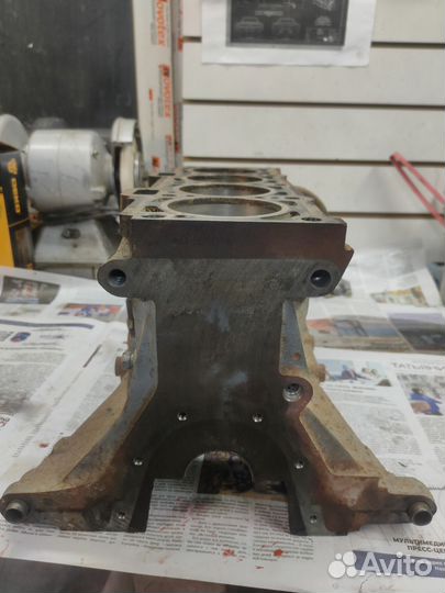 Блок цилиндров с поршневой LADA xray/vesta