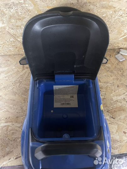 Машинка-каталка Range Rover Evogue