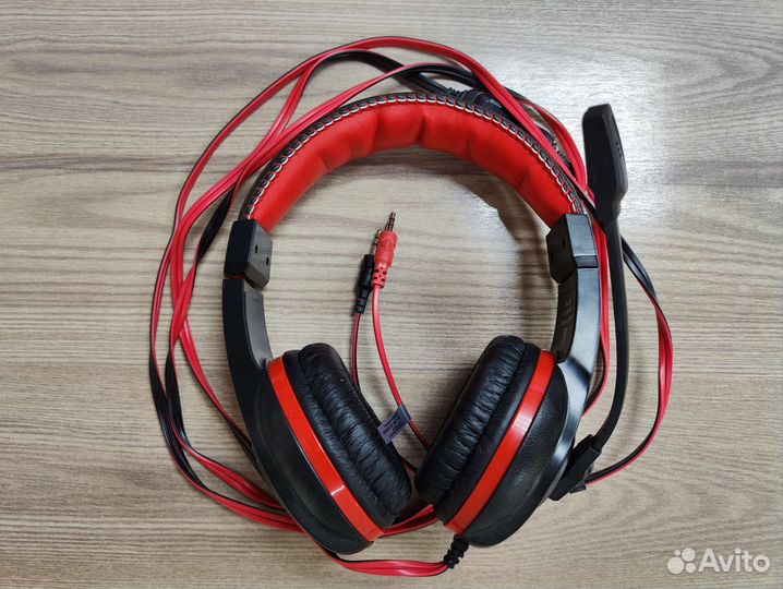 Проводная гарнитура, наушники Oklick HS-L200