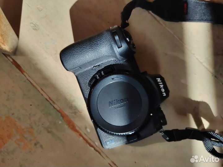 Nikon Z6 body с картой памяти и картридером