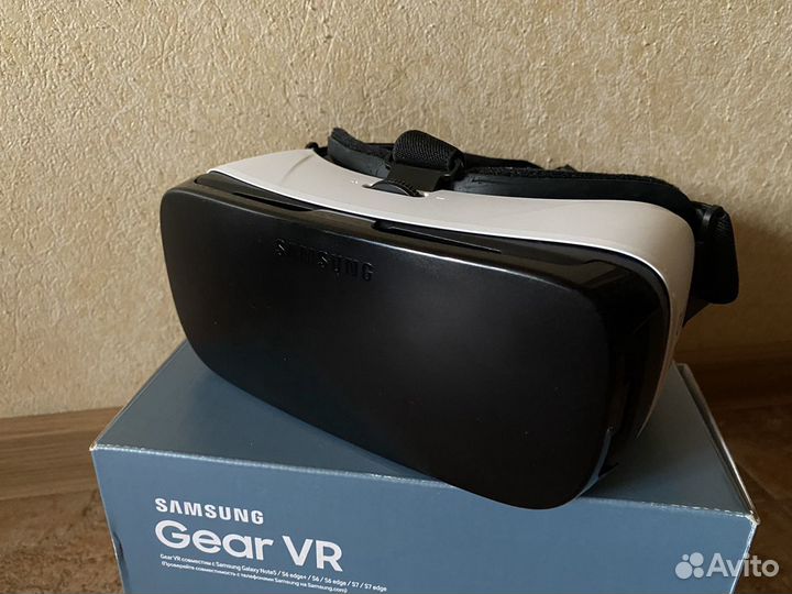 Очки виртуальной реальности Samsung gear VR