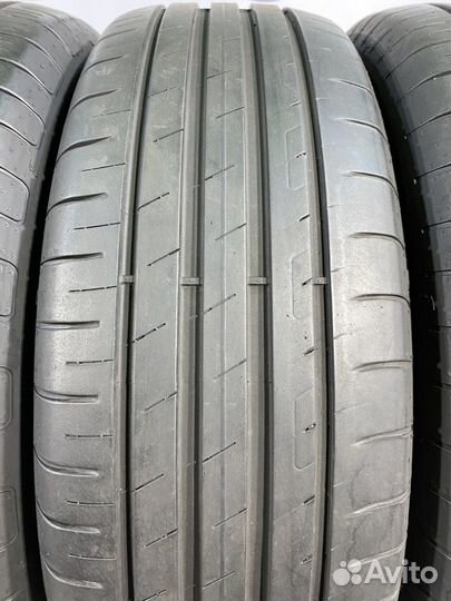 Goodyear EfficientGrip Performance 215/65 R17