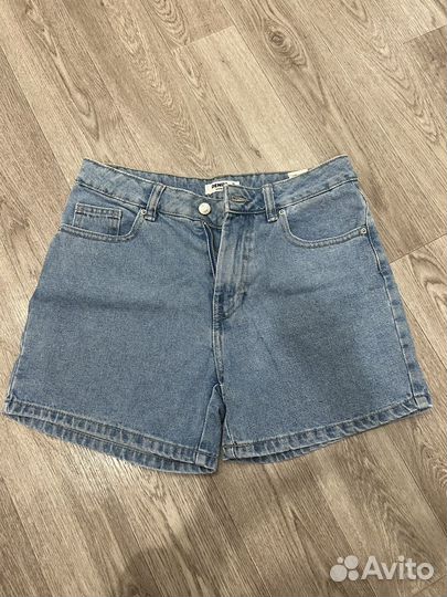 Шорты женские