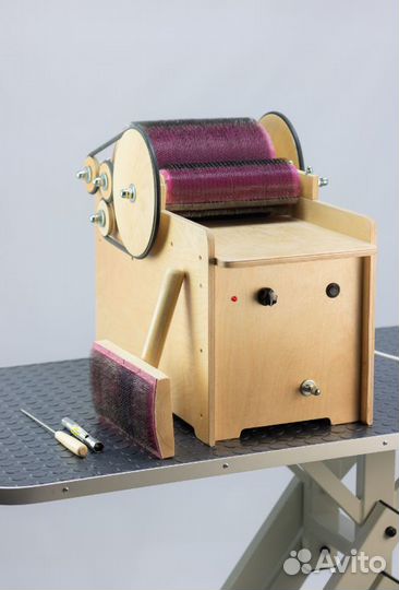 Кардер для шерсти барабанный, электрический