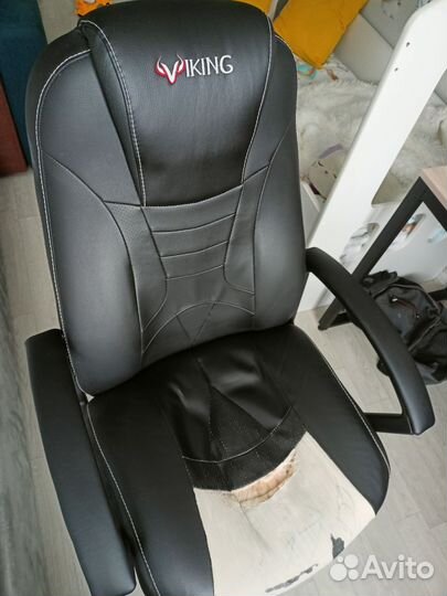 Компьютерное кресло