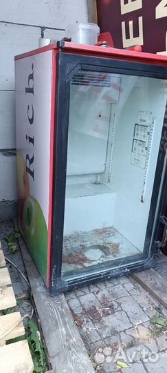 Холодильник витрина бу