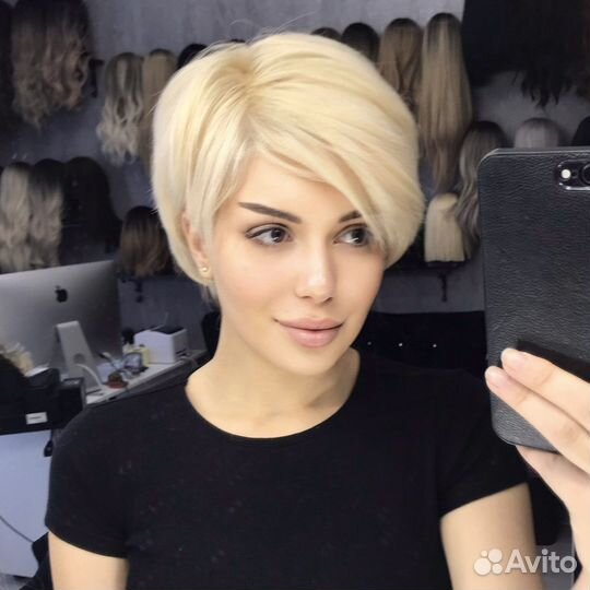 Парик натуральный блонд стрижка