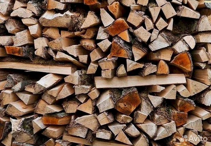 Дрова с укладкой в дровник