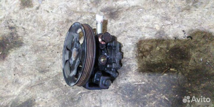 Насос гидроусилителя Mitsubishi Lancer седан 1.6