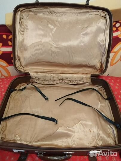 Чемоданы времен СССР