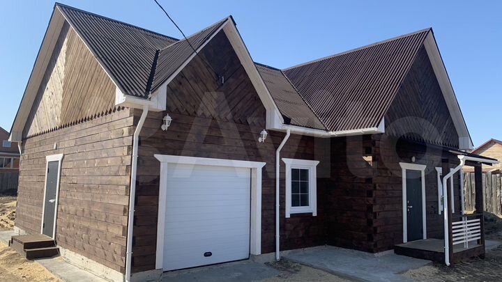 Дом 158 м² на участке 8 сот.