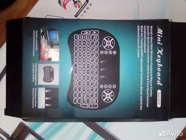 Клавиатура беспроводная с мышкой новая