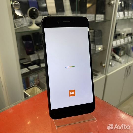 Xiaomi Mi A1 Android One, 4/64 ГБ