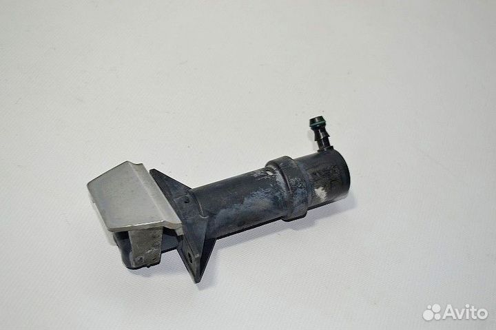 Омыватель передней фары, левый iveco Stralis (01.0