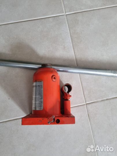 Домкрат для Mitsubishi Pajero lV