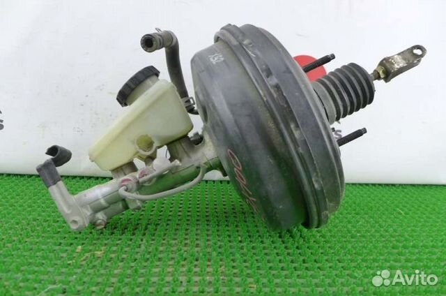 Главный тормозной цилиндр Toyota Mark 2 JZX100