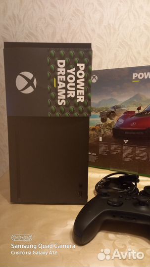 Игровая приставка Microsoft Xbox Series X