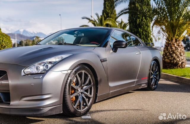 Nissan GT-R 3.8 AMT, 2010, 50 000 км с пробегом, цена 5500000 руб.