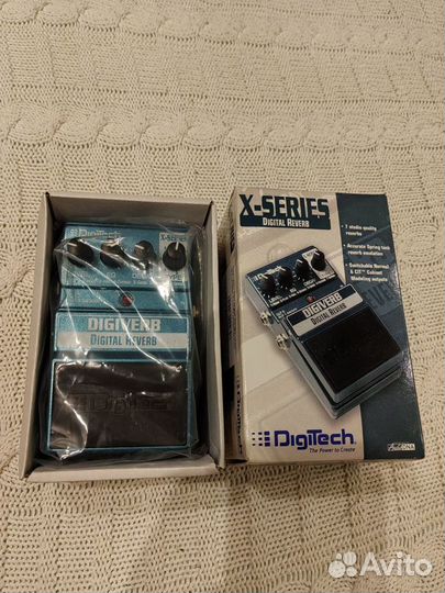 Гитарная педаль ревербератор Digitech Digiverb