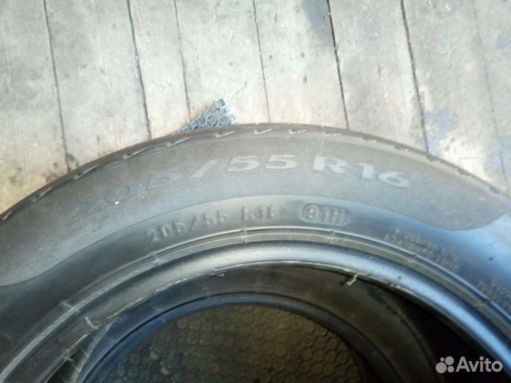 Pirelli Cinturato P7 215/55 R16