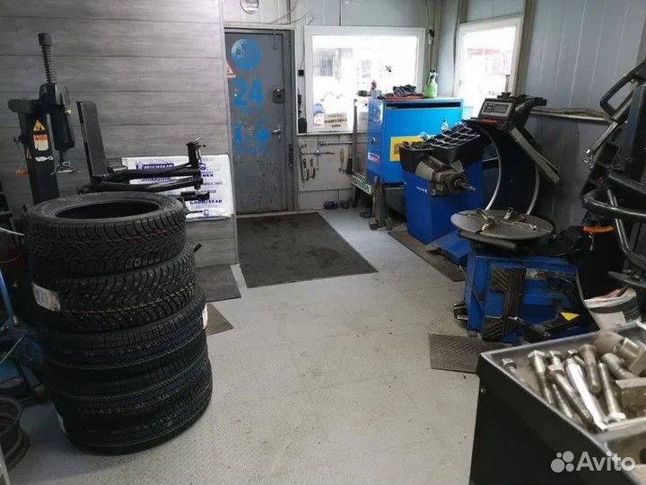 Arivo Ultra ARZ4 265/35 R18 97W