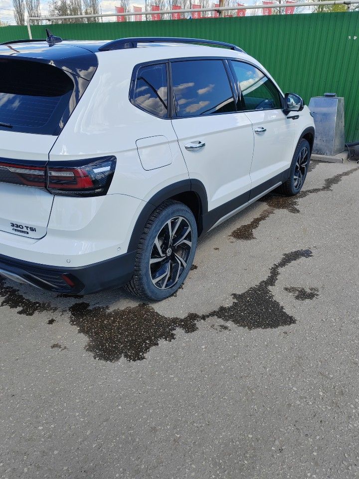 Volkswagen Tharu