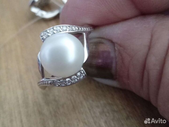 Серьги и кольцо с жемчугом