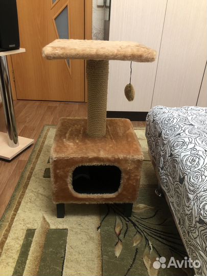 Домик для кошки с когтеточкой