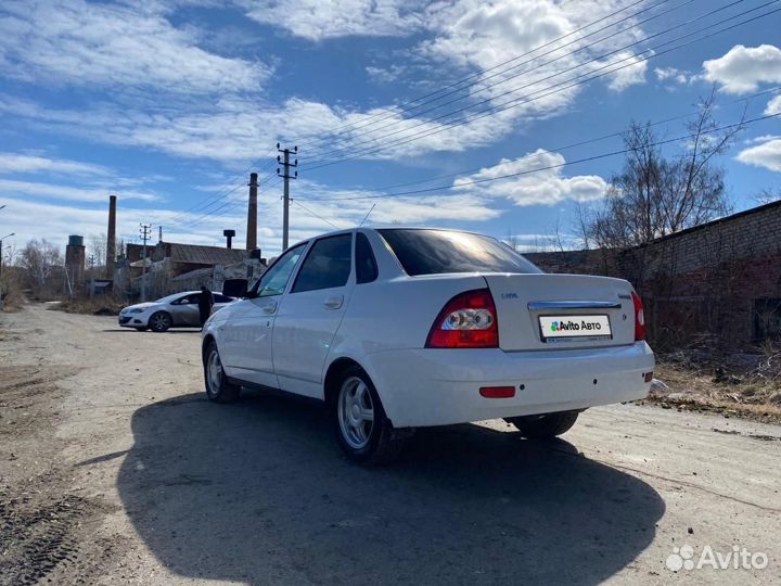 LADA Priora 1.6 МТ, 2011, 281 000 км