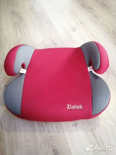 Детский бустер автомобильный